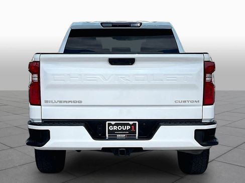Used 2023 Chevrolet Silverado 1500 Custom RWD image 5