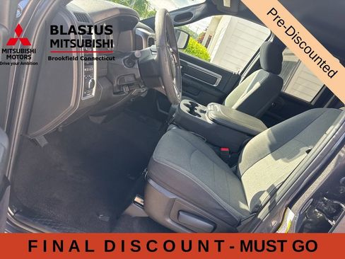 Used 2022 RAM 1500 Classic Warlock w/ Electronics Group AWD/4WD image 17