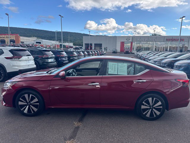Certified 2021 Nissan Altima 2.5 SL AWD/4WD image 9