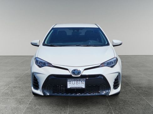 Used 2017 Toyota Corolla SE w/ Carpet Mat Package (TMS) FWD image 2