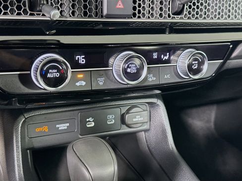 Used 2025 Honda Civic Sport image 23
