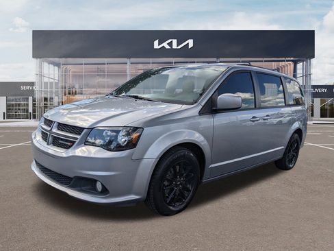 Used 2019 Dodge Grand Caravan GT image 6