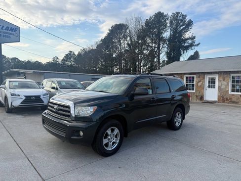 Used 2008 Toyota Sequoia SR5 image 3