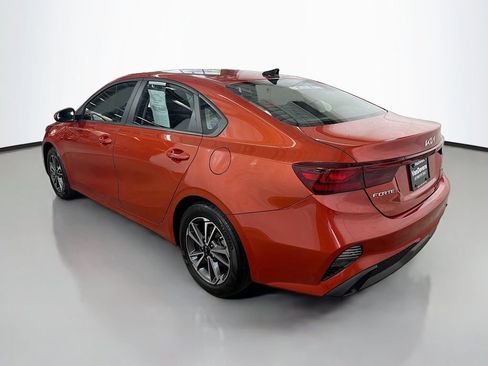 Used 2023 Kia Forte LXS w/ LXS Technology Package FWD image 7