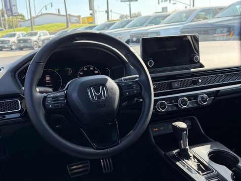 Used 2026 Honda Civic Sport image 29