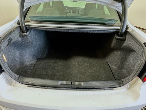 Used 2023 Dodge Charger SXT image 23