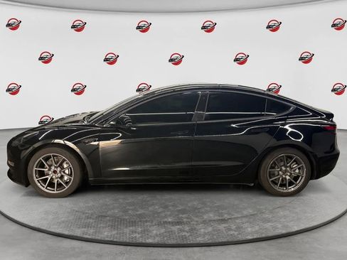 Used 2021 Tesla Model 3 Standard Range Plus RWD image 2