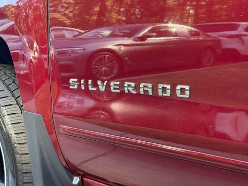 Used 2017 Chevrolet Silverado 1500 LT w/ LPO, Black Pack image 15