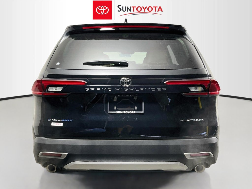 New 2026 Toyota Grand Highlander AWD Hybrid image 4