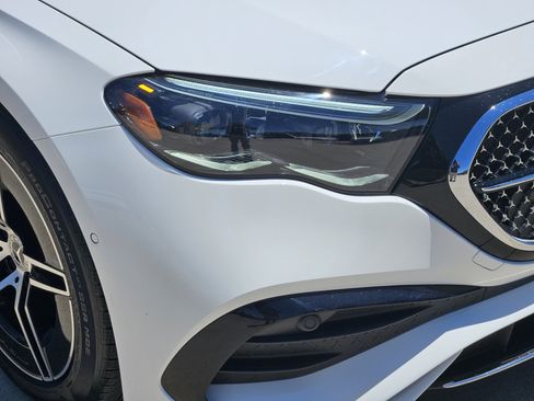 New 2025 Mercedes-Benz E 350 Sedan image 6