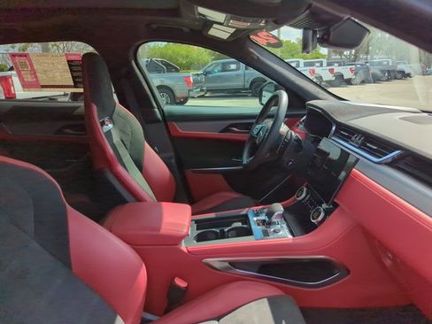 Used 2024 Jaguar F-PACE SVR AWD/4WD image 25