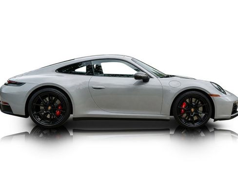 Used 2025 Porsche 911 Carrera S RWD image 2