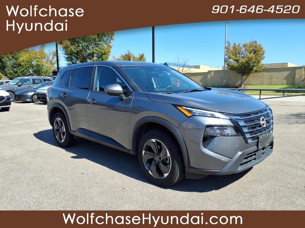 Used 2024 Nissan Rogue SV AWD/4WD image 7
