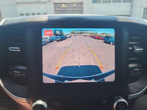 Used 2022 RAM 1500 Big Horn AWD/4WD image 11