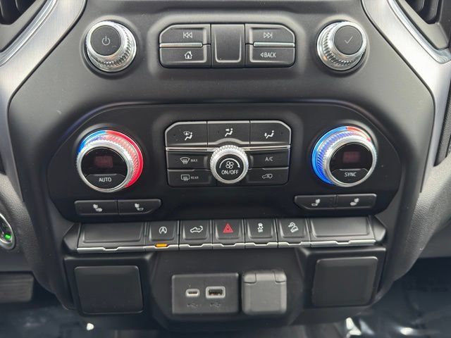 Used 2020 GMC Sierra 1500 SLE w/ SLE Value Package AWD/4WD image 18