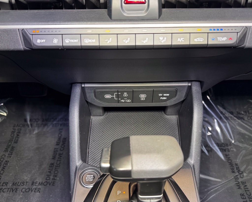 Used 2025 Kia K4 FWD image 29