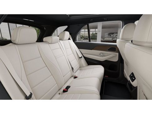 Used 2026 Mercedes-Benz GLE 350 4MATIC image 5
