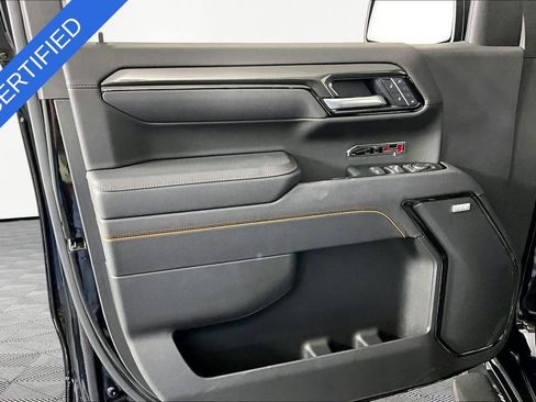 Used 2025 GMC Sierra 1500 AT4 w/ AT4 Premium Package AWD/4WD image 19