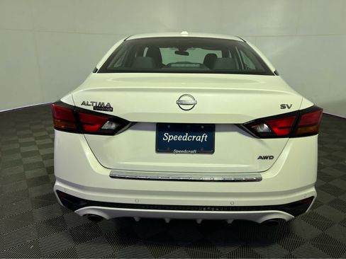 Certified 2023 Nissan Altima 2.5 SV w/ SV Premium Package AWD/4WD image 6