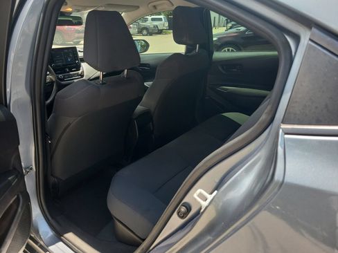 Used 2022 Toyota Corolla LE FWD image 9