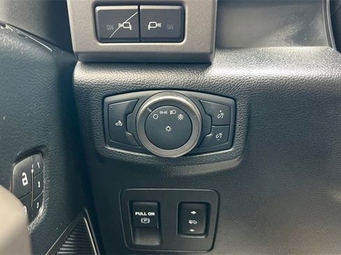 Used 2019 Ford F150 Raptor w/ Equipment Group 802A Luxury image 31