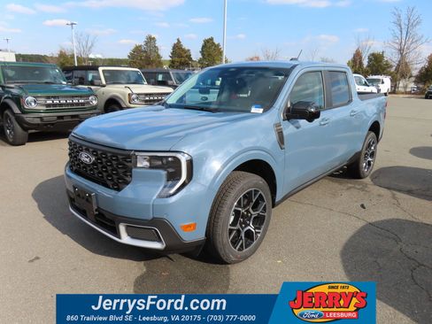 New 2026 Ford Maverick Lariat w/ 4K Tow Package image 3