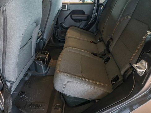 New 2026 Jeep Gladiator Sport image 28