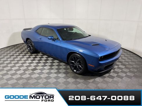 Used 2023 Dodge Challenger SXT w/ Blacktop Package image 1