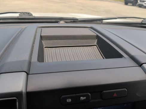Certified 2021 Ford F250 XLT AWD/4WD image 16