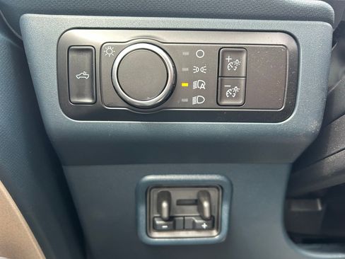 New 2026 Ford Maverick Lariat w/ 4K Tow Package AWD/4WD image 18