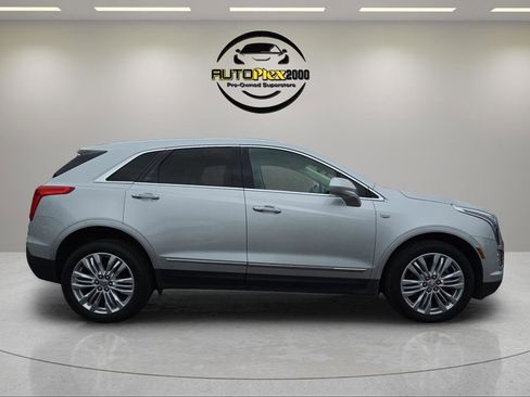 Used 2018 Cadillac XT5 Premium Luxury image 8