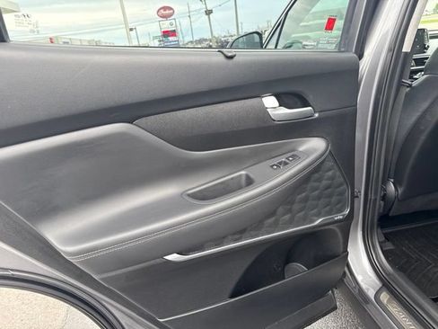 Used 2019 Hyundai Santa Fe FWD image 21