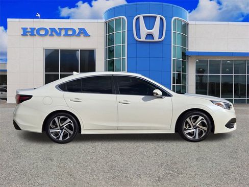 Used 2022 Subaru Legacy Limited image 2