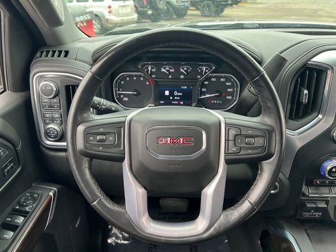 Used 2022 GMC Sierra 1500 SLT w/ SLT Convenience Package AWD/4WD image 10