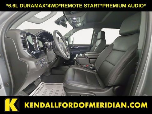 Used 2025 Chevrolet Silverado 2500 LT w/ Trail Boss Package image 9