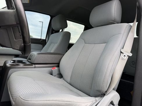 Used 2014 Ford F150 XLT w/ XLT Chrome Package RWD image 12