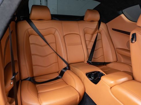 Used 2012 Maserati GranTurismo S RWD image 52