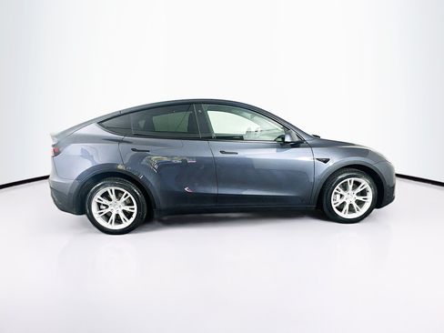 Used 2023 Tesla Model Y Long Range AWD/4WD image 10