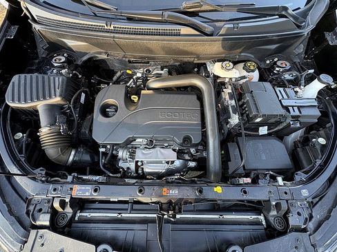 Used 2023 Chevrolet Equinox LS w/ LS Convenience Package image 27
