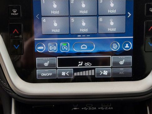 Used 2023 Subaru Outback Limited image 35