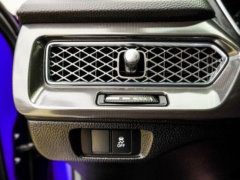 Used 2024 Acura Integra A-Spec image 29