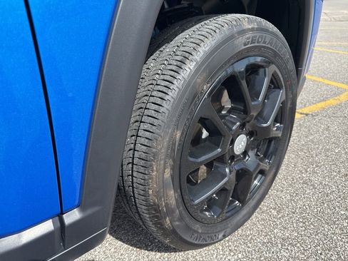 Used 2024 Jeep Compass Latitude AWD/4WD image 44