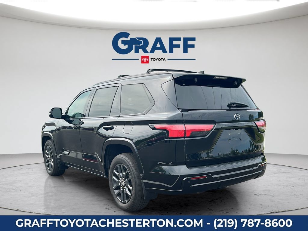 Used 2023 Toyota Sequoia Platinum AWD/4WD image 9