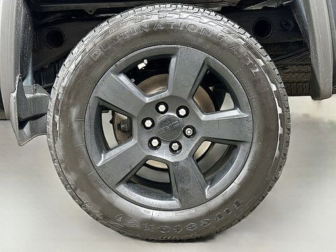 Used 2017 GMC Sierra 1500 4x4 Double Cab w/ Elevation Edition image 27