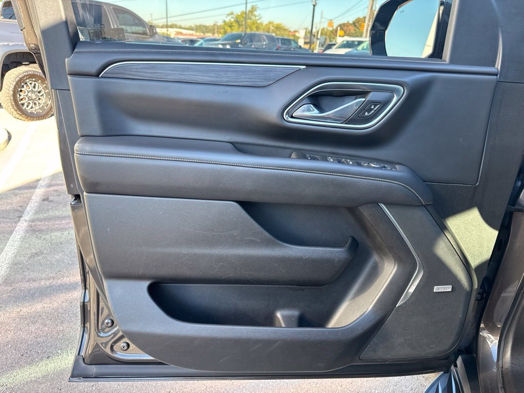 Used 2021 GMC Yukon SLT RWD image 10