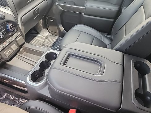 Used 2019 Chevrolet Silverado 1500 LTZ w/ LTZ Premium Package AWD/4WD image 21