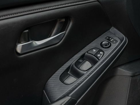 Used 2024 Nissan Sentra SV image 15