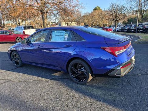 New 2026 Hyundai Elantra SEL Sport Premium image 6