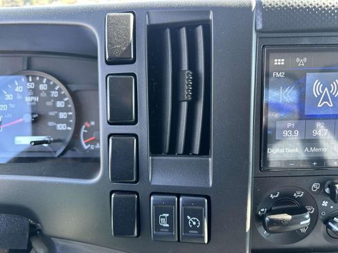 New 2024 Chevrolet Low Cab Forward image 22