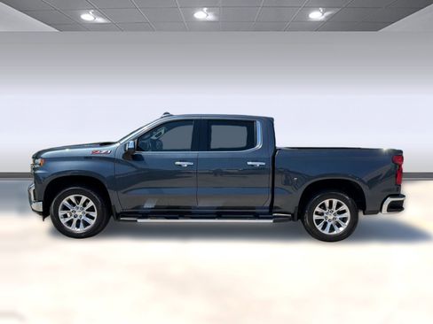 Used 2021 Chevrolet Silverado 1500 LTZ w/ Technology Package AWD/4WD image 2